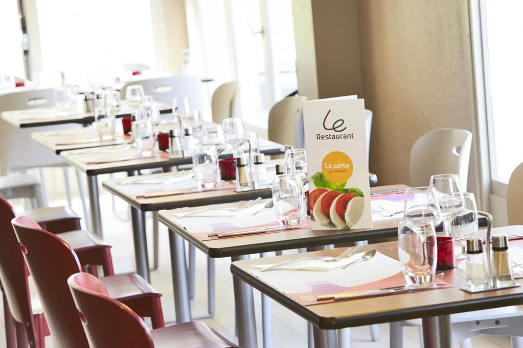 Campanile Auxerre - Hotel